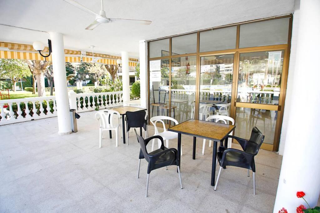Garden Apartment With Pool And Ac Alicante Dış mekan fotoğraf